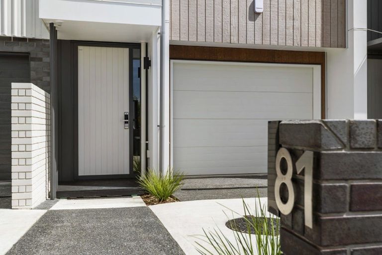 Photo of property in 81 Bearing Parade, Long Bay, Auckland, 0630