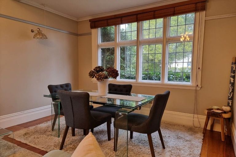 Photo of property in 96 Fendalton Road, Fendalton, Christchurch, 8014