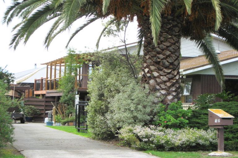 Photo of property in 21 Allens Lane, Clive, 4102