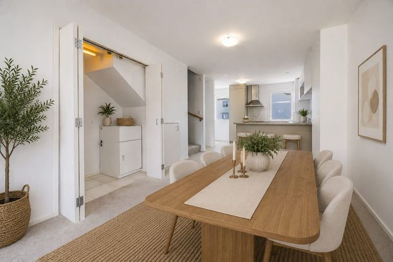 Photo of property in 6/30 Opito Way, East Tamaki, Auckland, 2013