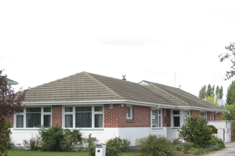 Photo of property in 70 Dunedin Street, Redwood, Christchurch, 8051
