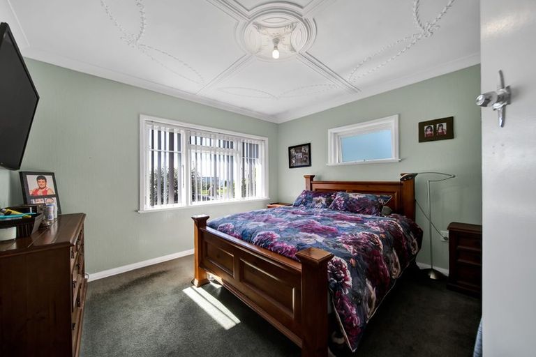 Photo of property in 39a Breakwater Road, Moturoa, New Plymouth, 4310