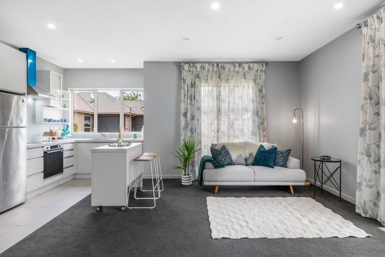 Photo of property in 2/400 Innes Road, Mairehau, Christchurch, 8052