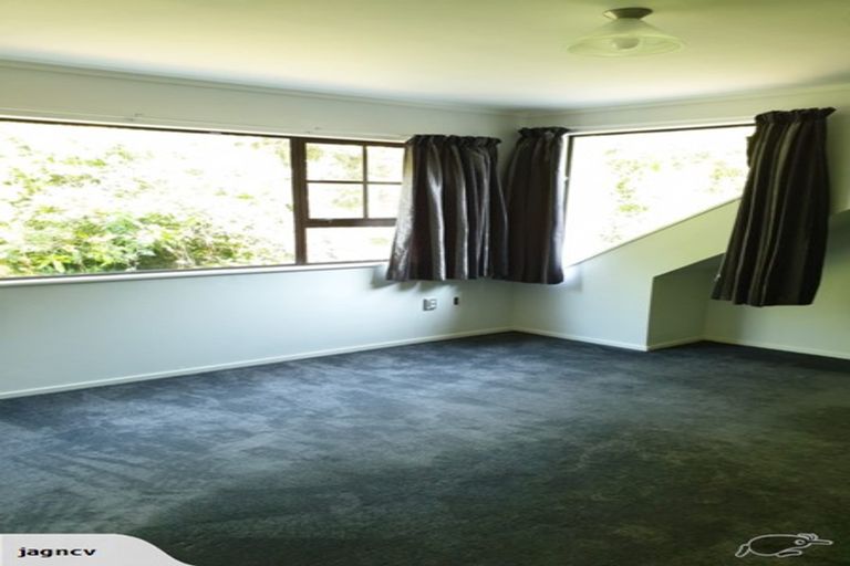 Photo of property in 49b Viewmont Drive, Harbour View, Lower Hutt, 5010