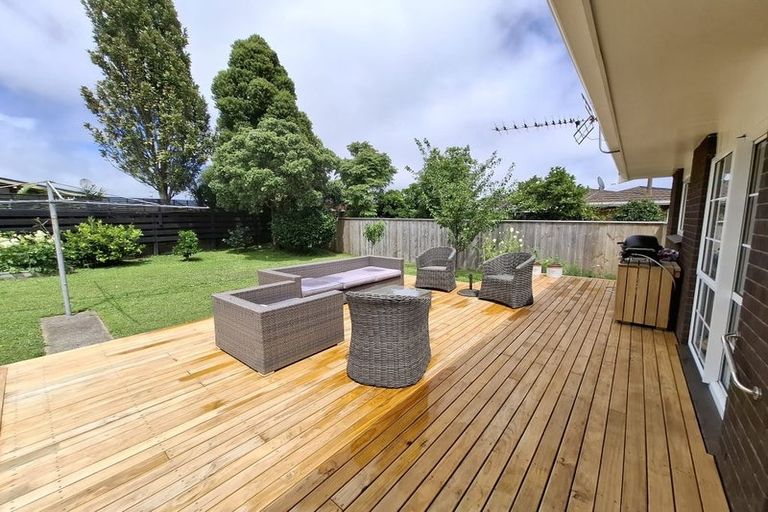 Photo of property in 42 Branch Road, Highlands Park, New Plymouth, 4312
