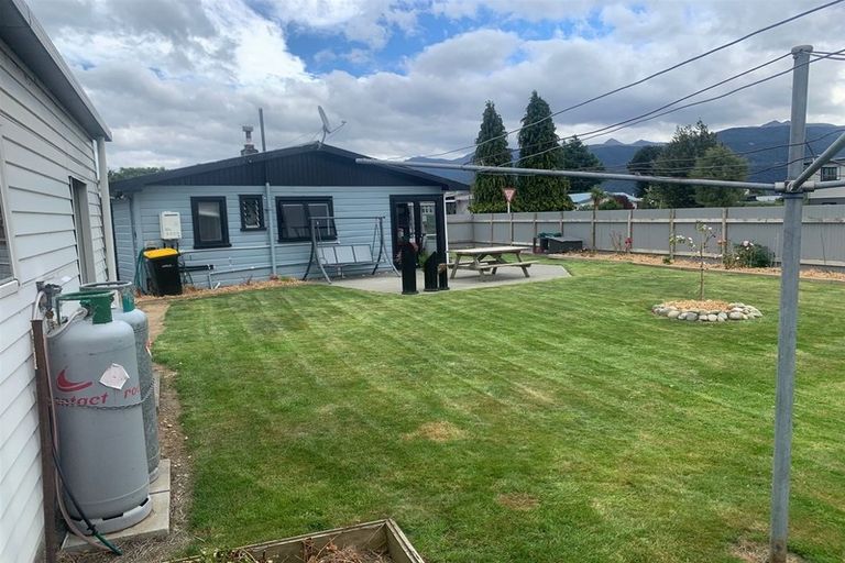 Photo of property in 59 Mackinnon Loop, Te Anau, 9600
