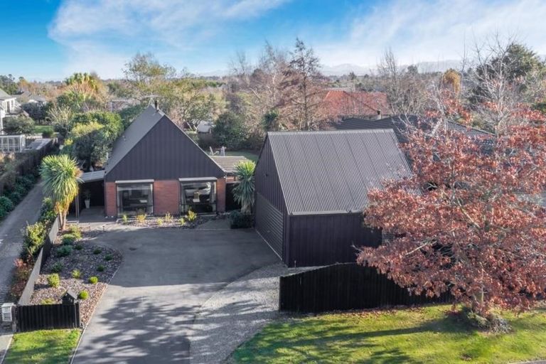 Photo of property in 38 Oakden Drive, Darfield, 7510