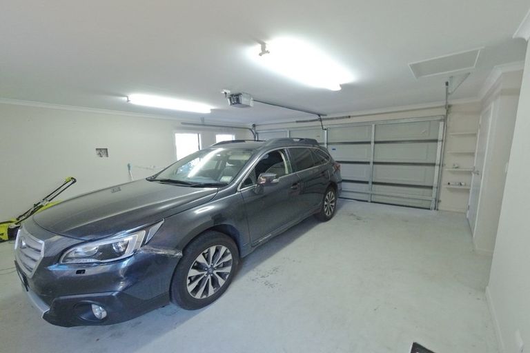 Photo of property in 30 Sandwich Road, St Andrews, Hamilton, 3200