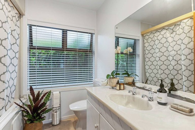 Photo of property in 6 Karaka Park Place, Glendowie, Auckland, 1071