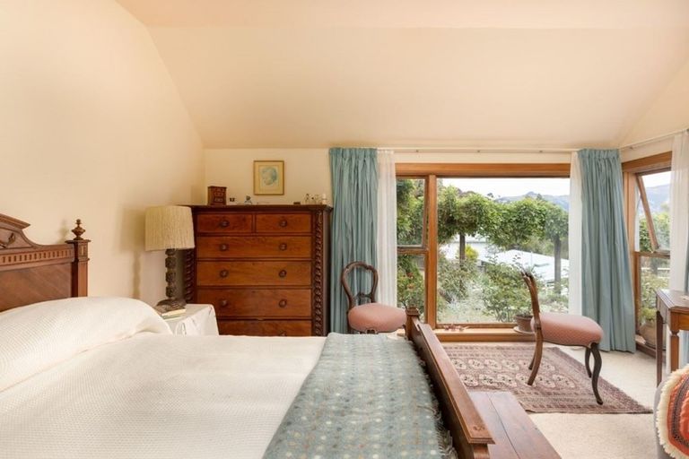 Photo of property in 9 Smith Street, Akaroa, 7520