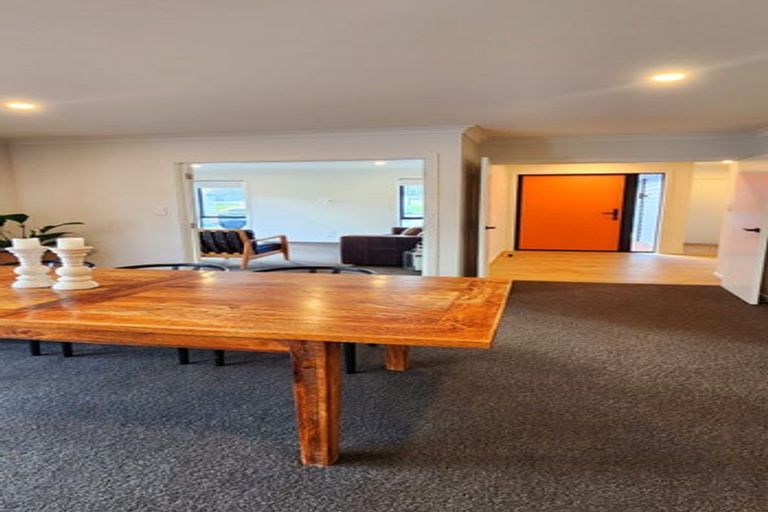 Photo of property in 8 Mcquillan Avenue, Woodend, 7610