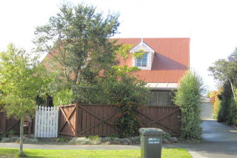 Photo of property in 11 Parr Place, Ilam, Christchurch, 8041