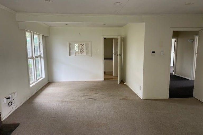 Photo of property in 49a Halver Road, Hillpark, Auckland, 2102