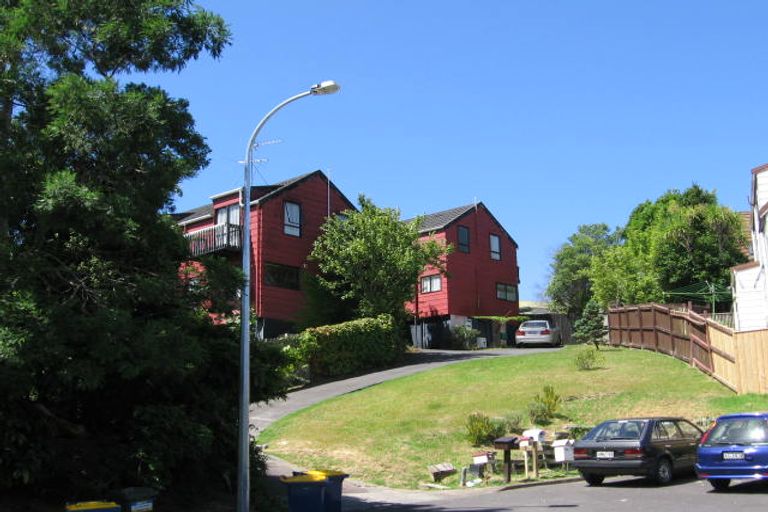 Photo of property in 2/84 Stott Avenue, Birkdale, Auckland, 0626