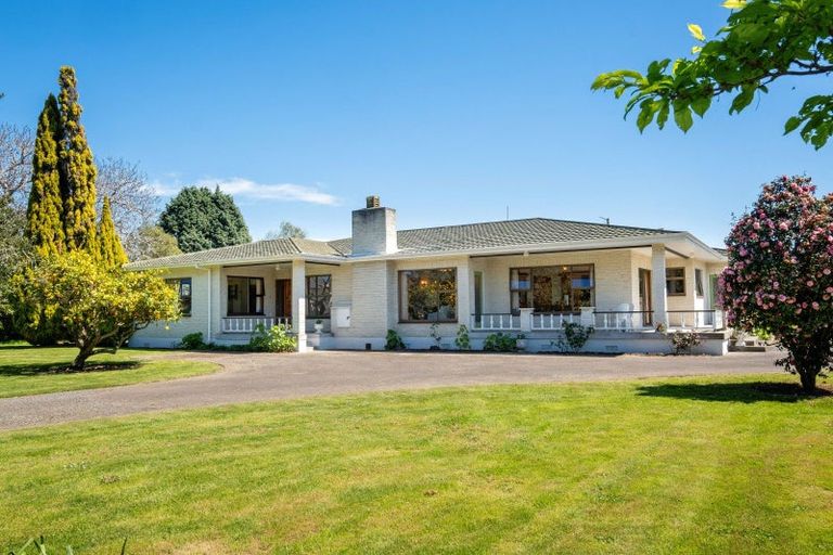 Photo of property in 70 Main Rd Clive, Clive, 4102