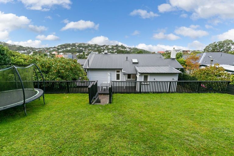 Photo of property in 30 Izard Road, Khandallah, Wellington, 6035