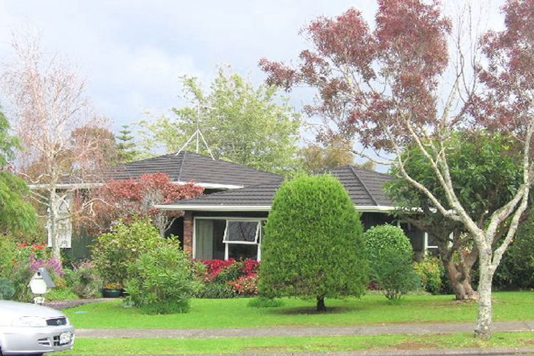 Photo of property in 14 Fordyce Avenue, Sunnyhills, Auckland, 2010
