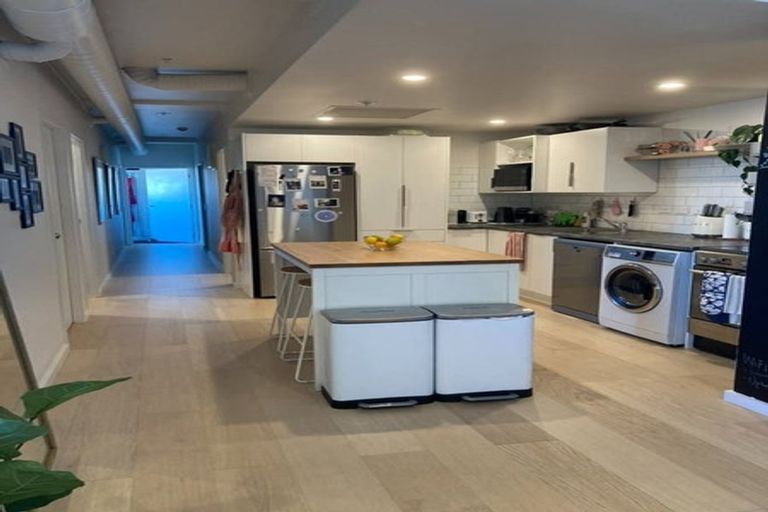 Photo of property in Quantum On Thorndon Quay, 7/163c Thorndon Quay, Pipitea, Wellington, 6011