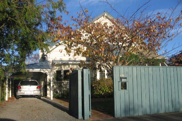 Photo of property in 72 Hautana Street, Woburn, Lower Hutt, 5010