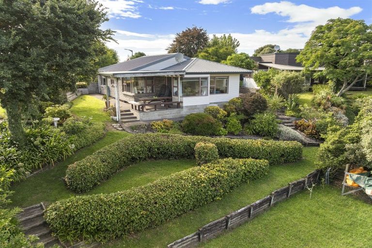 Photo of property in 106 Whitby Place, Whangamata, 3620