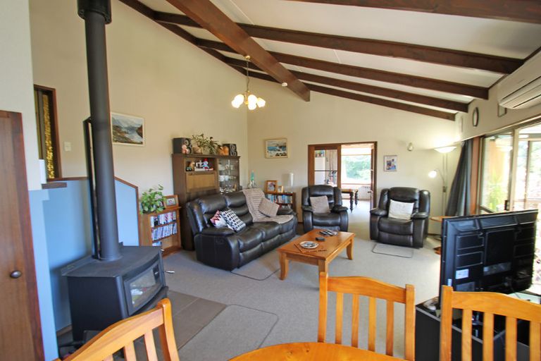 Photo of property in 69 Walton Park Avenue, Fairfield, Dunedin, 9018