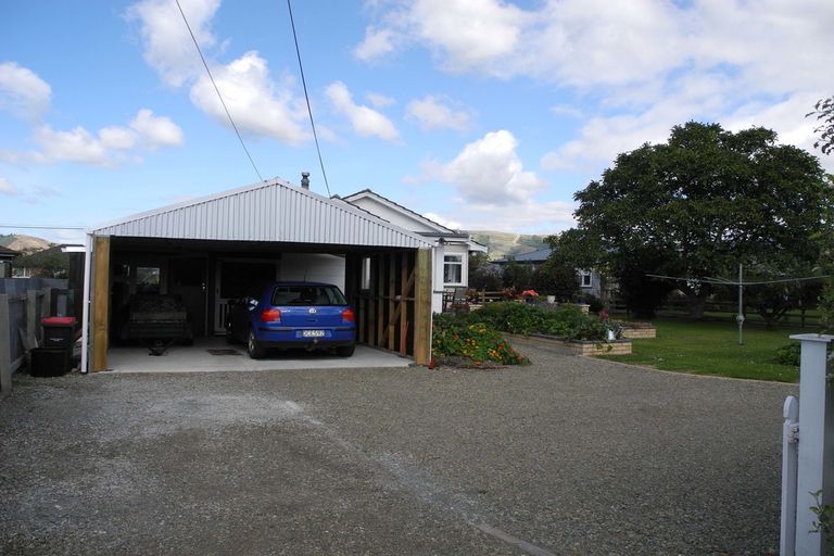 Photo of property in 17 Rugby Street, Waimate, 7924