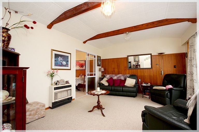 Photo of property in 49 Rugby Street, Levin, 5510