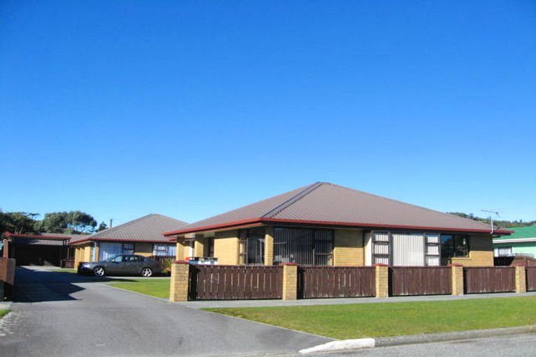 Photo of property in 23b Palmerston Street, Greymouth, 7805