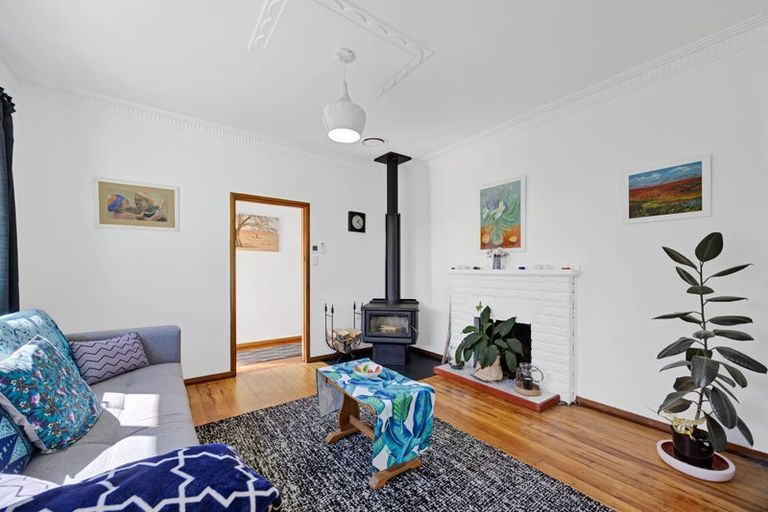 Photo of property in 11 Galt Street, Hawera, 4610