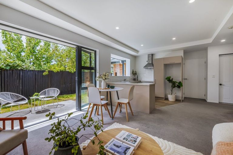 Photo of property in 2/23 Cutts Road, Russley, Christchurch, 8042