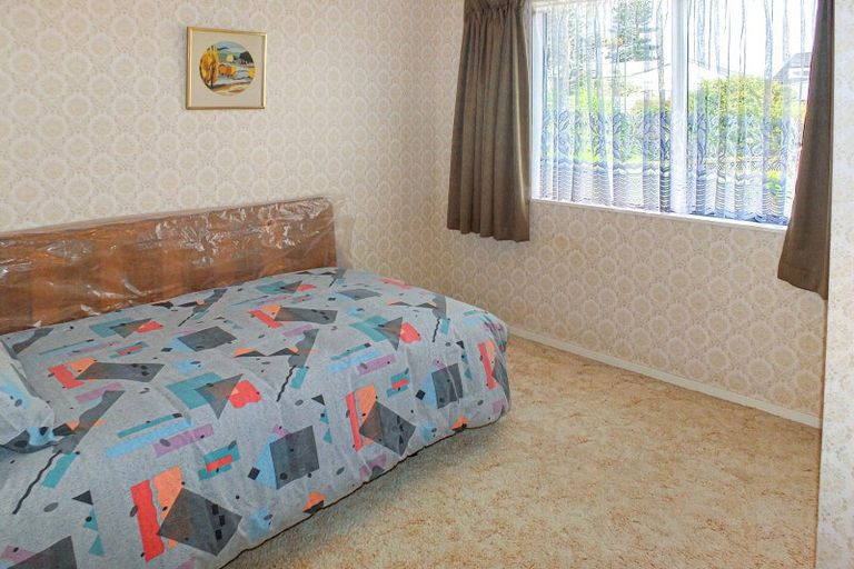 Photo of property in 24 Hall Place, Foxton Beach, Foxton, 4815