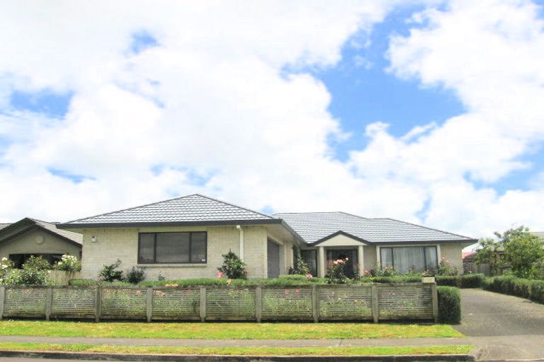 Photo of property in 13 Sunset Drive, Pukekohe, 2120