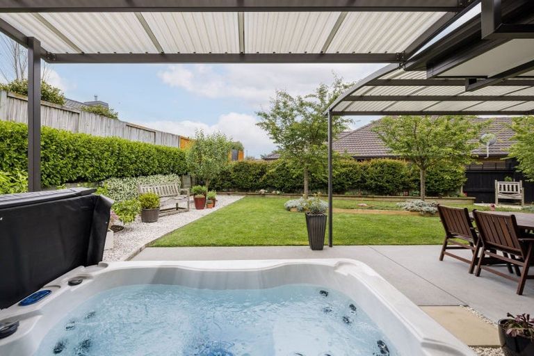 Photo of property in 90 Te Huia Drive, Flagstaff, Hamilton, 3210