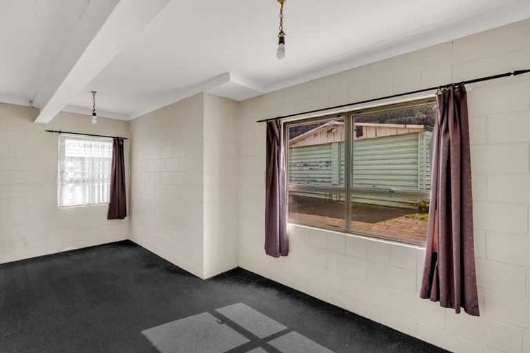 Photo of property in 14 Dagenham Street, Manurewa, Auckland, 2102