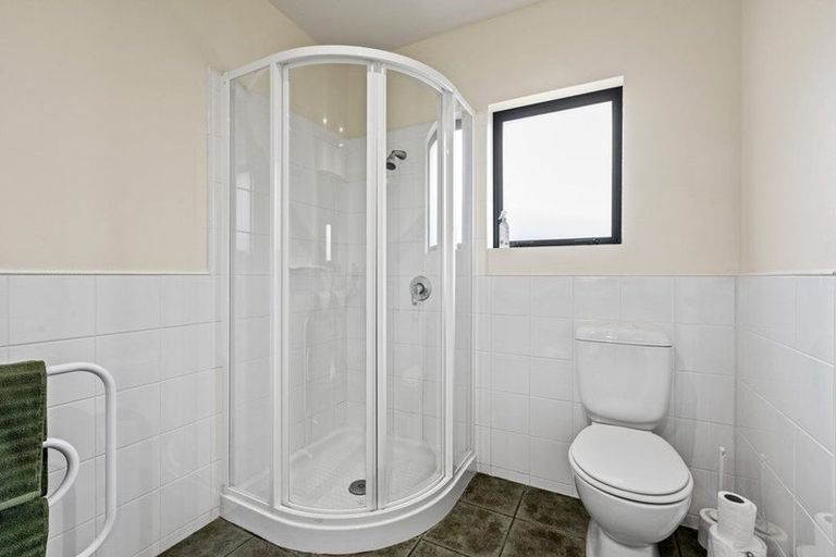 Photo of property in 459 Te Moana Road, Waikanae, 5036