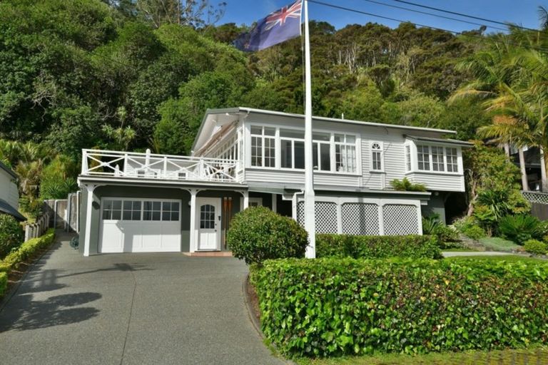 Photo of property in 260 Wade River Road, Wade Heads, Whangaparaoa, 0932