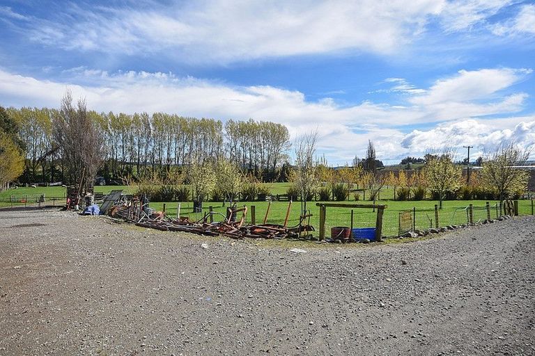 Photo of property in 44 Moneymore Road, Milton, 9292