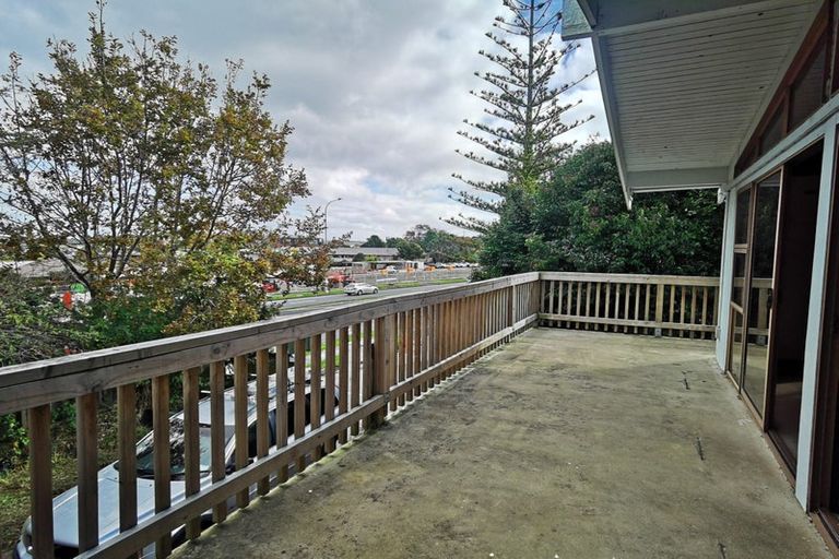 Photo of property in 154 Ti Rakau Drive, Pakuranga, Auckland, 2010