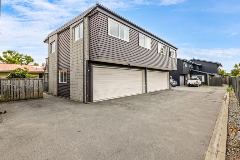 Photo of property in 7/24 Whitmore Street, Edgeware, Christchurch, 8013