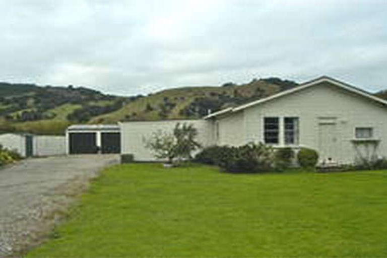 Photo of property in 2388 Matawai Road, Te Karaka, 4022