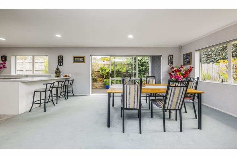 Photo of property in 694 Chapel Road, Northpark, Auckland, 2016