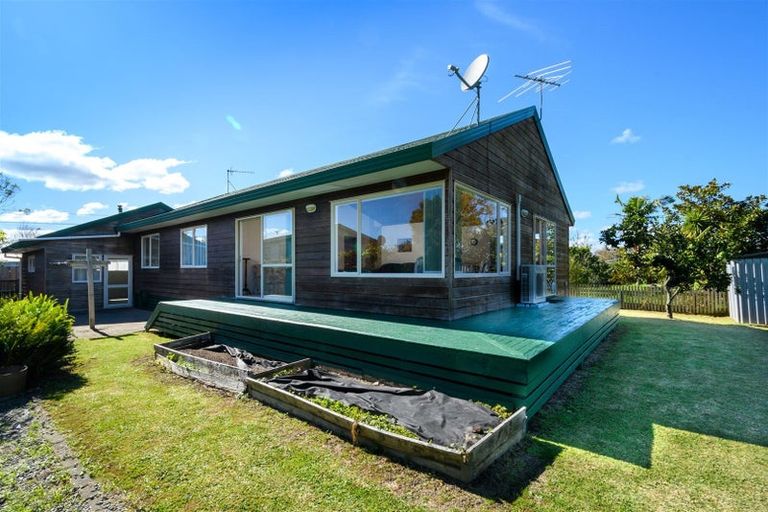 Photo of property in 217b Parkhurst Road, Parakai, 0830