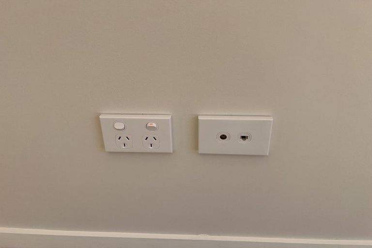 Photo of property in 1/39 Graham Avenue, Te Atatu Peninsula, Auckland, 0610