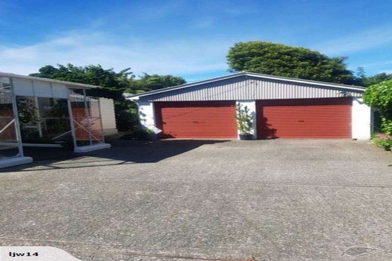Photo of property in 2 Hewlett Road, Karoro, Greymouth, 7805