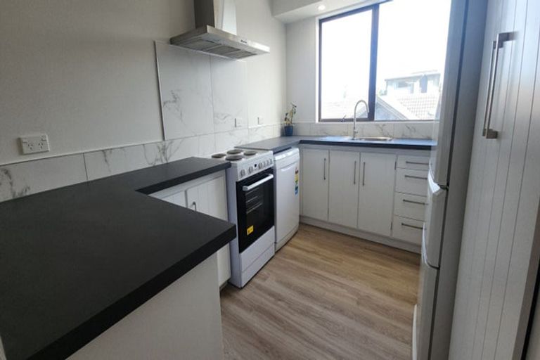 Photo of property in 1 Nukumea Common, Orewa, 0931