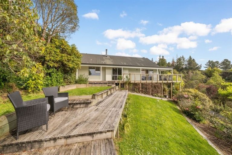 Photo of property in 217 Katherine Mansfield Drive, Whitemans Valley, Upper Hutt, 5371