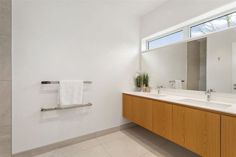 Photo of property in 78a Aorangi Road, Bryndwr, Christchurch, 8053