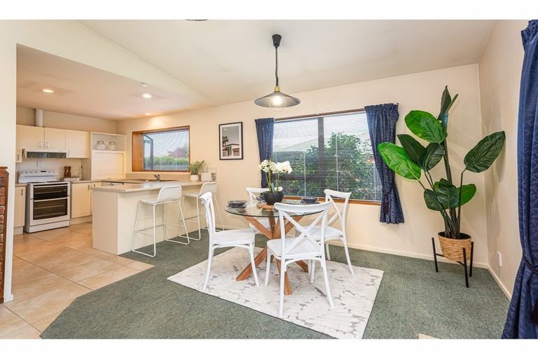 Photo of property in 9 Stopforth Street, Woodend, 7610