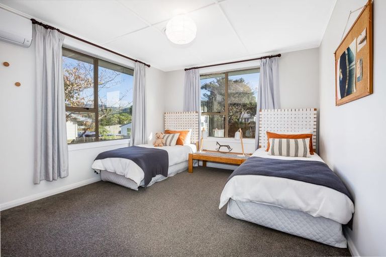 Photo of property in 111 Waiuta Street, Titahi Bay, Porirua, 5022