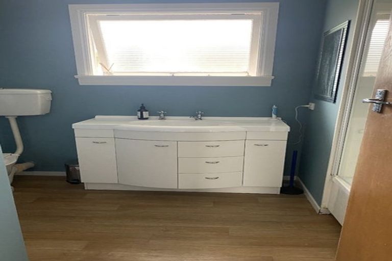 Photo of property in 566 Herbert Street, Waverley, Invercargill, 9810